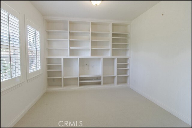 Building Photo - 47 Santa Barbara Dr