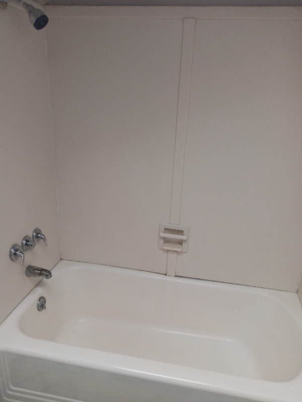 Building Photo - 514 Madison St