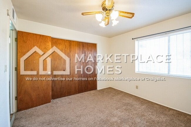 Building Photo - 3619 S 14th Ave