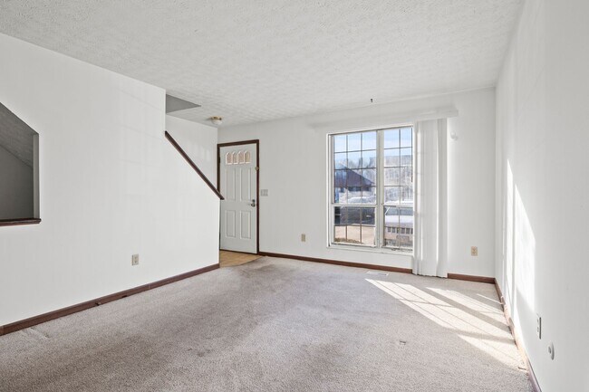 Building Photo - 1310-1316 Palmer House Court