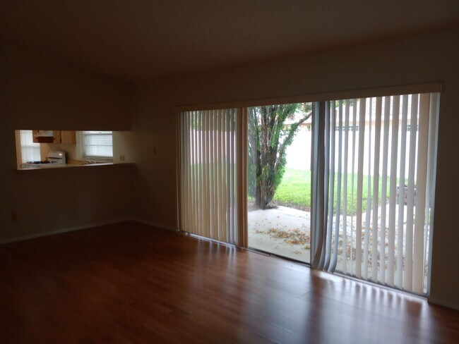 Building Photo - 2655 Sumba Ave
