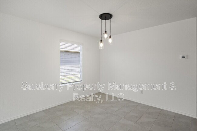 Building Photo - 11807 Marcellus Wy