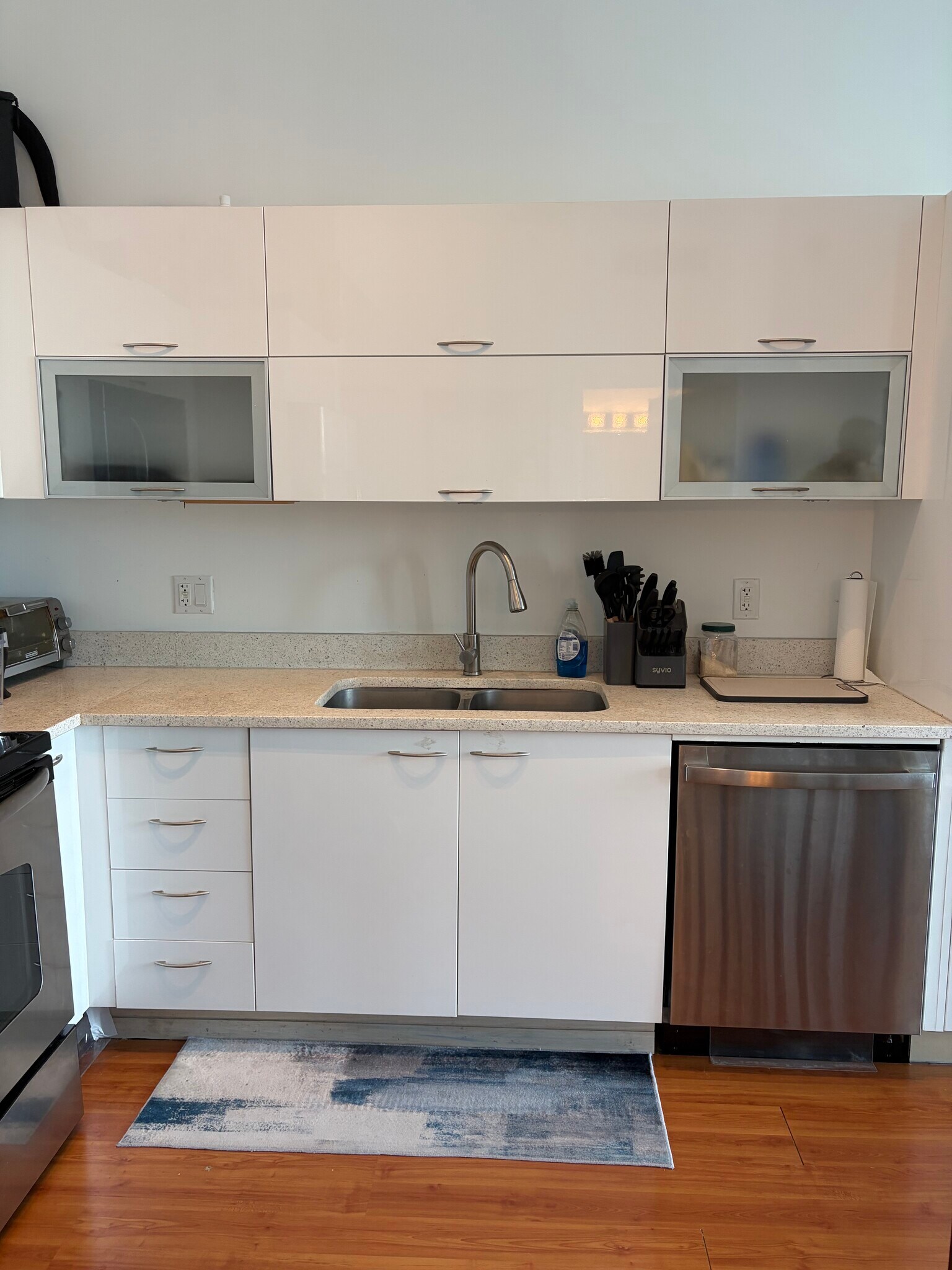 Building Photo - 133 NE 2nd Ave