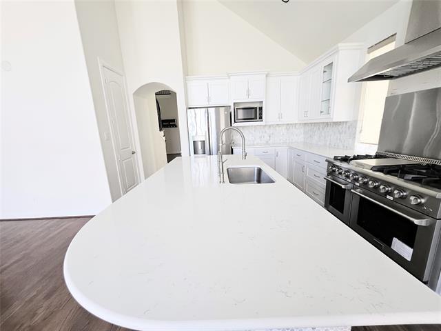 Building Photo - 319 Chandan Wy