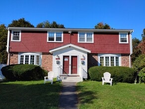 Building Photo - 15 Robert Arey Dr