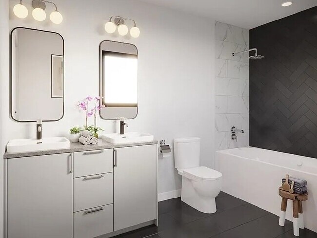 Building Photo - 114 Church St