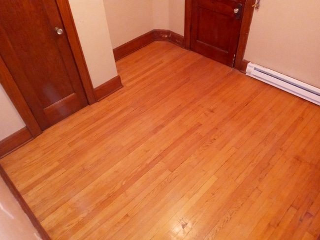 Building Photo - 1210 Erie St