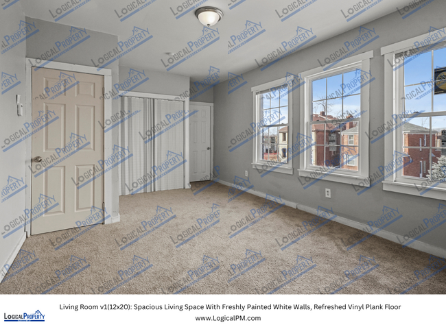 Building Photo - Refreshed 3B/2B Upper Flat with Fenced-in ...