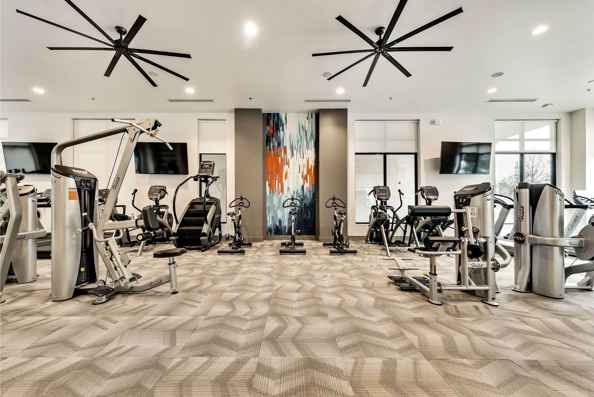 Building Photo - 101 S Center St