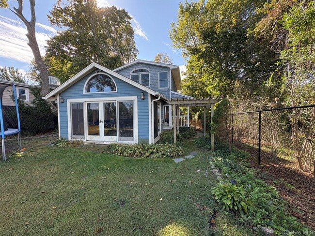 Building Photo - 107 Waterview Dr