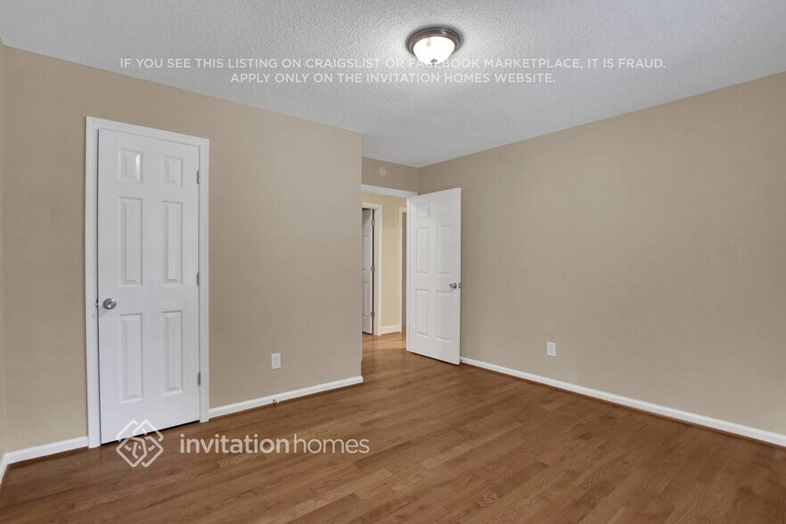 Building Photo - 38 Cooper Lake Rd SW