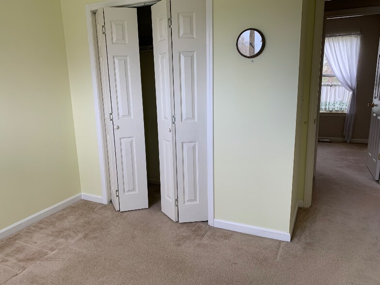 Building Photo - 1513 Candace Dr