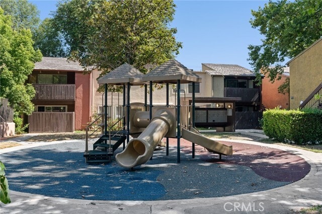 Building Photo - 18350 Hatteras St