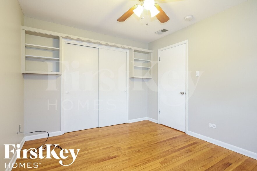 Building Photo - 5458 Franklin Ave