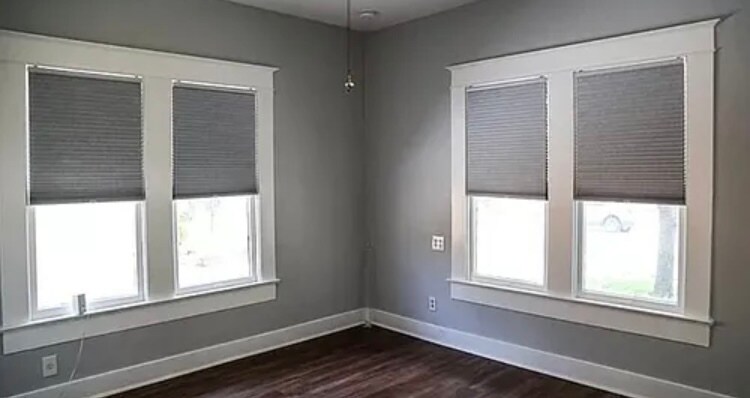 Bedroom 2 - 515 W Agarita Ave