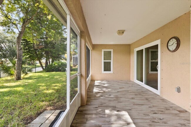 Building Photo - 410 Central Mariners Dr