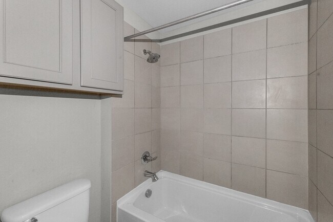 Building Photo - 8041 Scanlan Trl