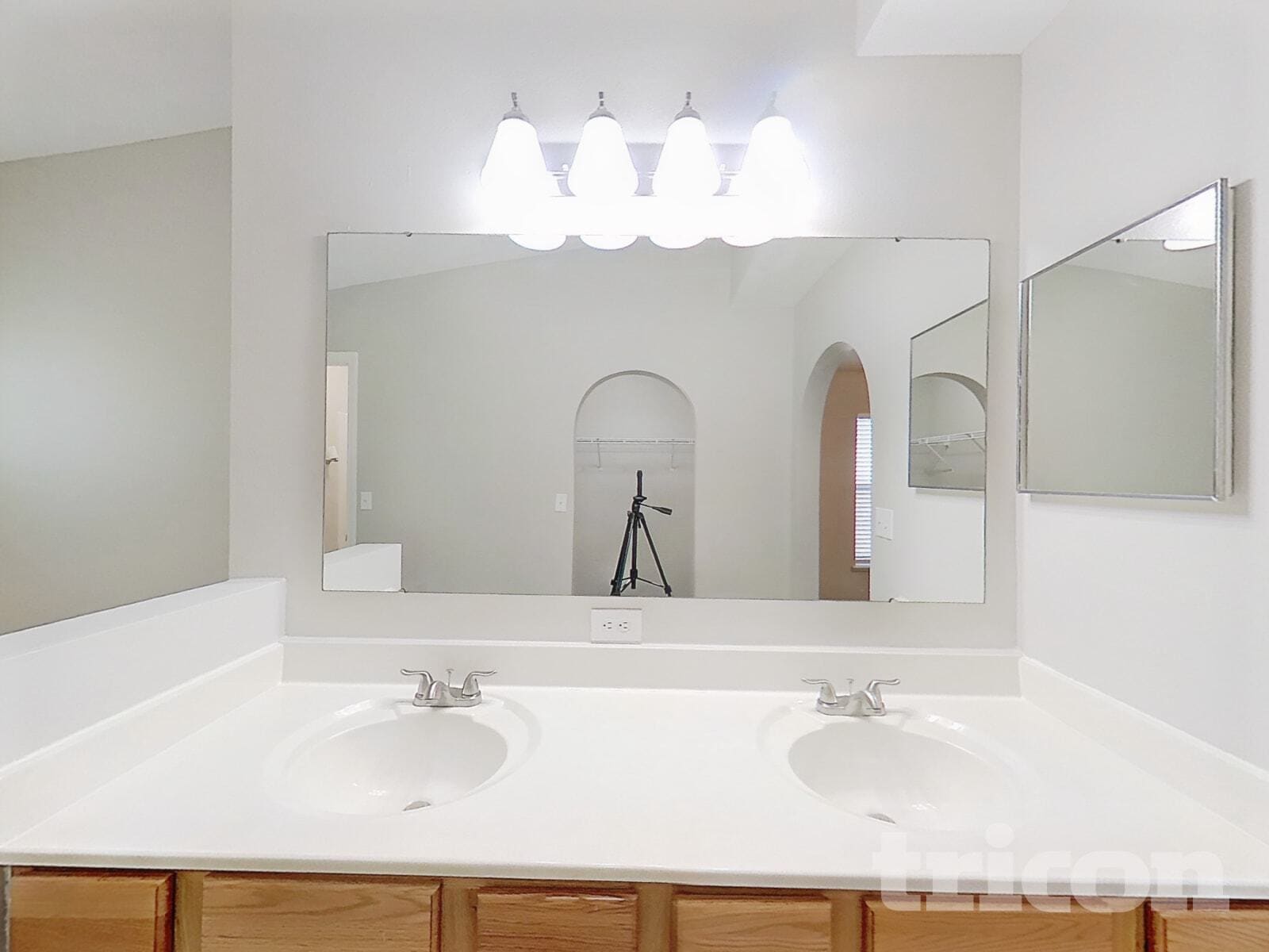 Building Photo - 9838 Watershed Drive West