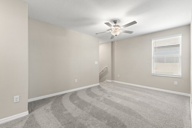 Building Photo - LIKE  NEW 5 Bedroom House for Rent in Epperson Ranch!