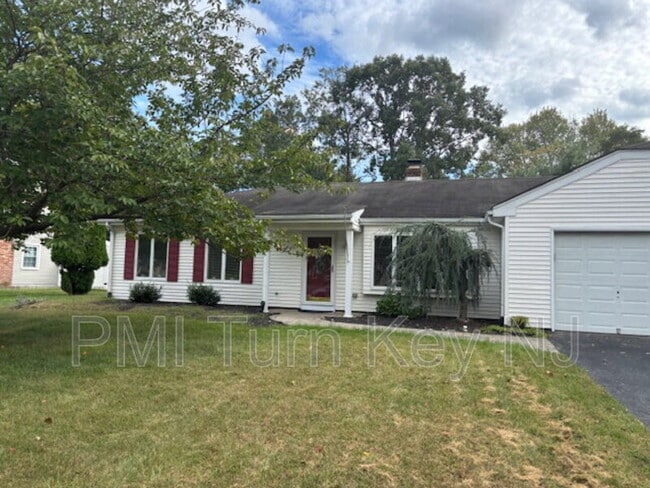 Building Photo - 174 Stowe St