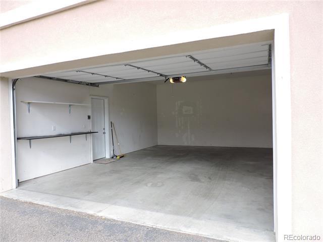 Building Photo - 10216 Rodeo Park Dr