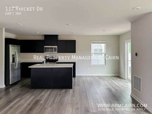 Building Photo - 117 Thicket Dr