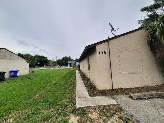 Building Photo - 198 Charlotte Ave