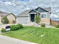 Building Photo - Tri-level in Park Meadows Subdivision- Wel...