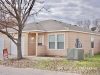 Building Photo - 7921 M G Rd