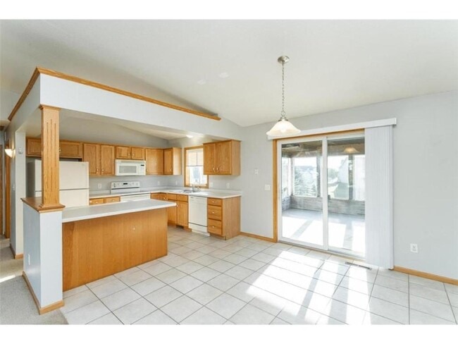 Building Photo - 6372 Bandel Ln NW