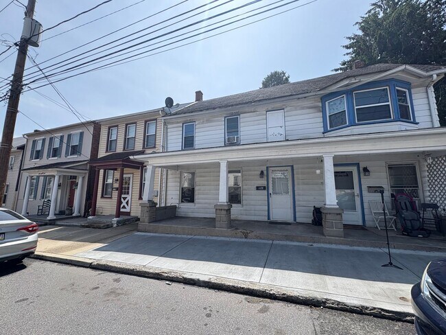 Building Photo - 114-116 E Main Street