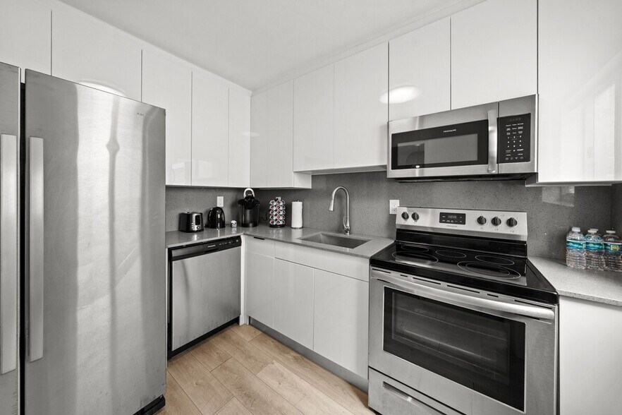 Building Photo - 1440 16th St