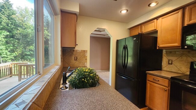 Building Photo - 35336 10th Pl SW