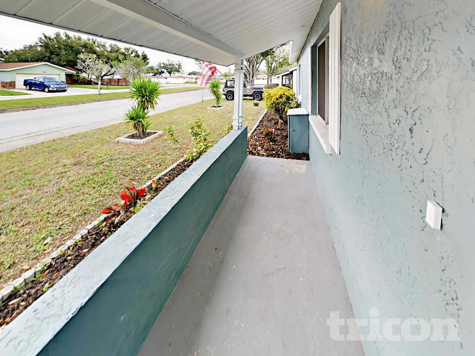 Building Photo - 7812 Tiburon Dr