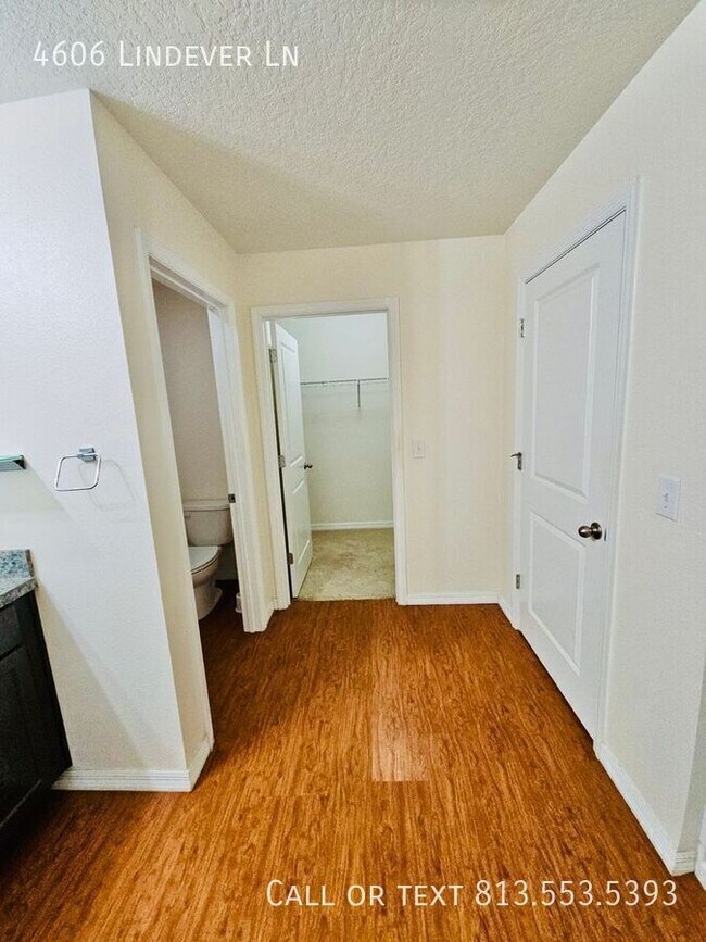 Building Photo - 4606 Lindever Ln