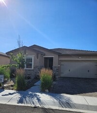 Building Photo - Pristine One Story South Reno