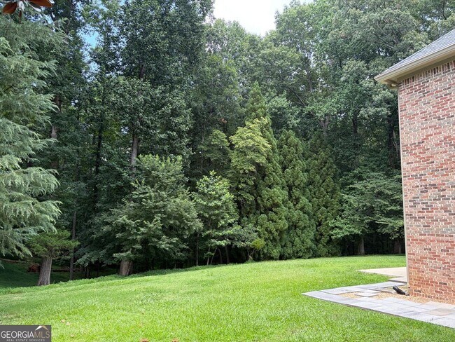 Building Photo - 96 Highgrove Dr
