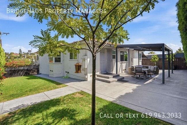 Building Photo - 3266 Goldfinch St