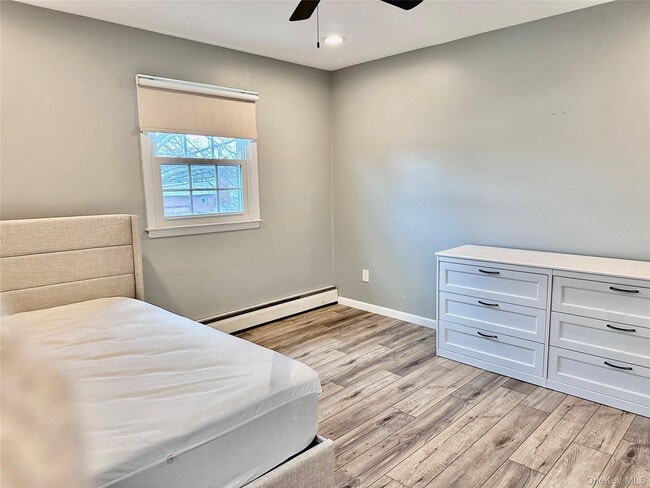 Building Photo - 107 Fairview Ave