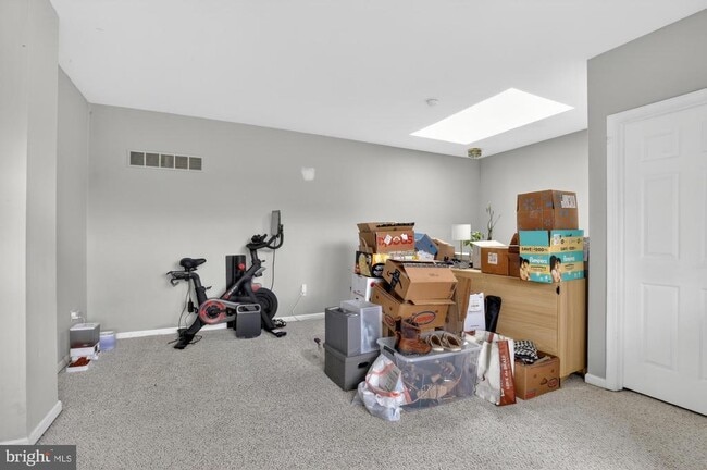 Building Photo - 313 Sage Ln