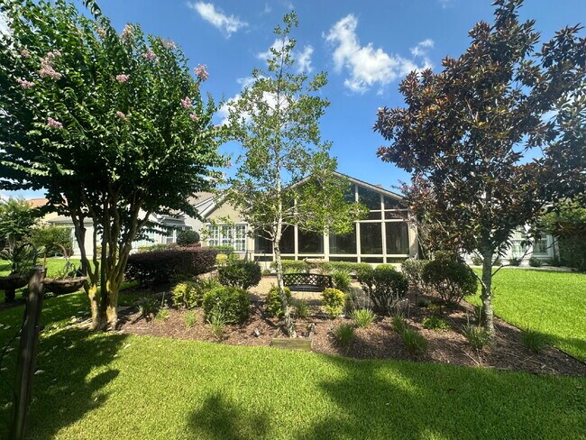 Building Photo - Charming Sun City Retreat, Available Now for Rent
