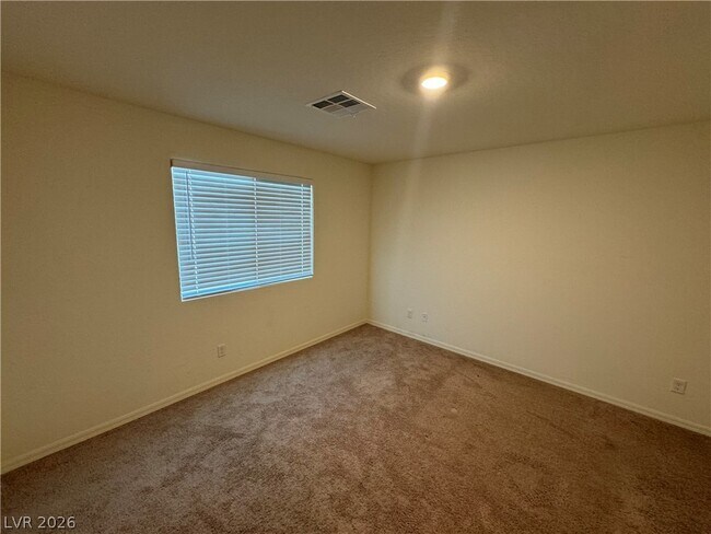 Building Photo - 4929 Finca St