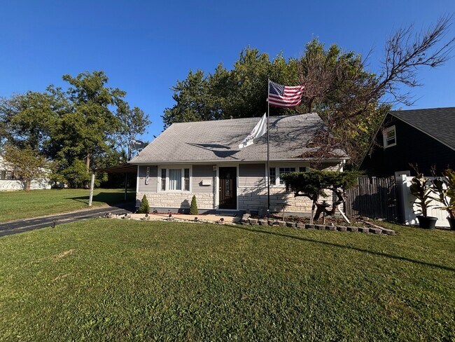 Primary Photo - 234 Arrowhead St