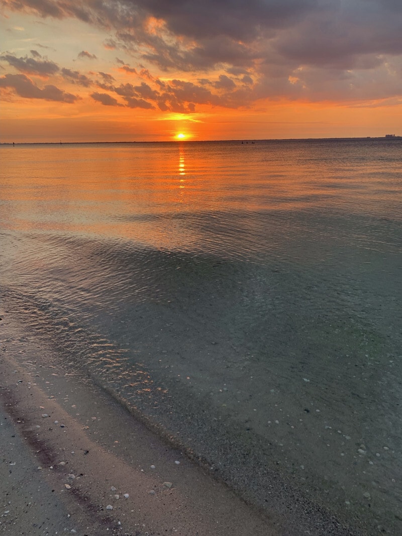 Picnic island park/beach - 7510 S Elliott St