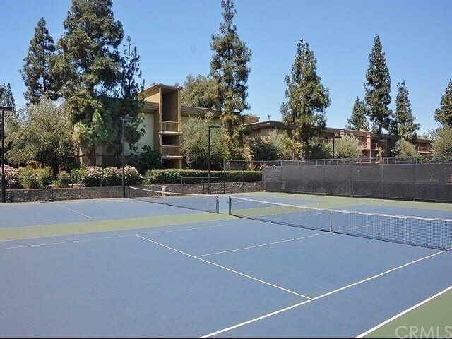 Building Photo - 6240 Randi Ave