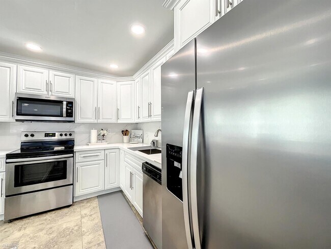 Building Photo - 3 br, 2 bath House - 1895 NE 154th St