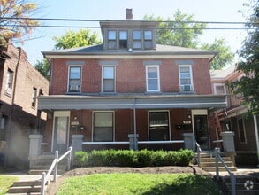 Building Photo - Dennison Ave 866-868 CR