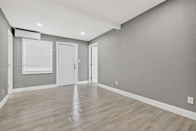 Building Photo - 1510 NW 176th Terrace