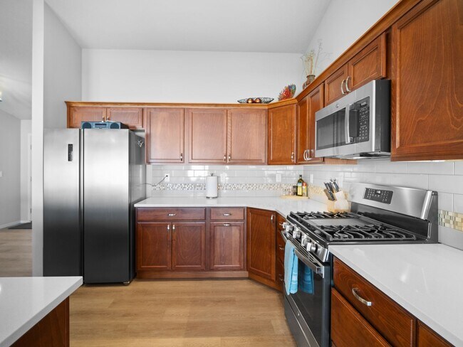 Building Photo - 14611 E 31st Ave