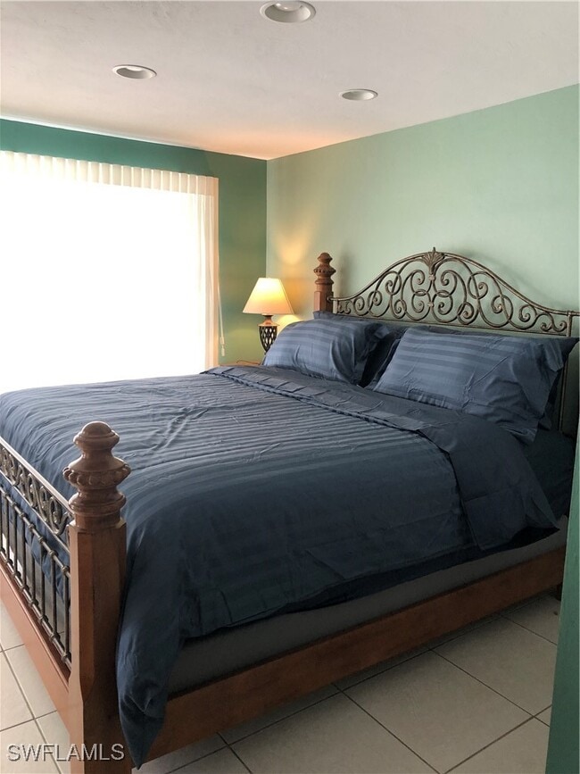 Building Photo - 550 Forest Hills Blvd